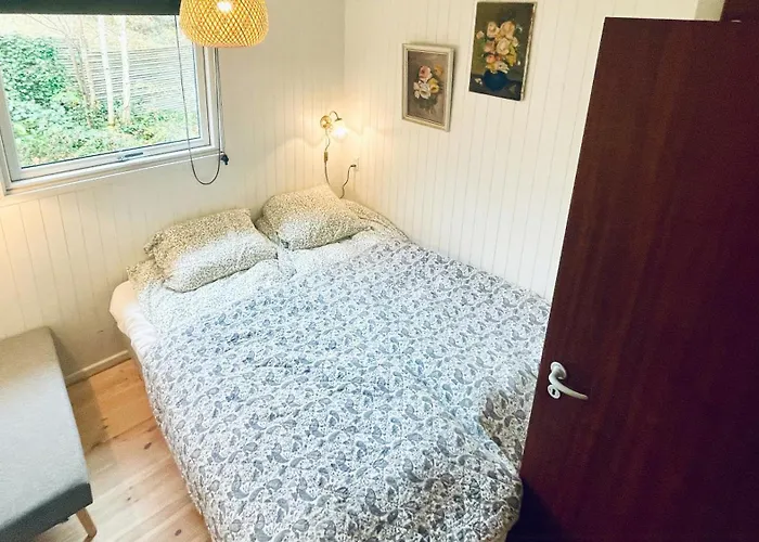 Near Forest And Vakantiehuis Glesborg