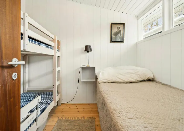 Near Forest And * Glesborg